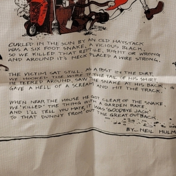 Wall Hanging Towel from The Original Ettamogah Pub - The Outback Dunny - Picture 4 of 10